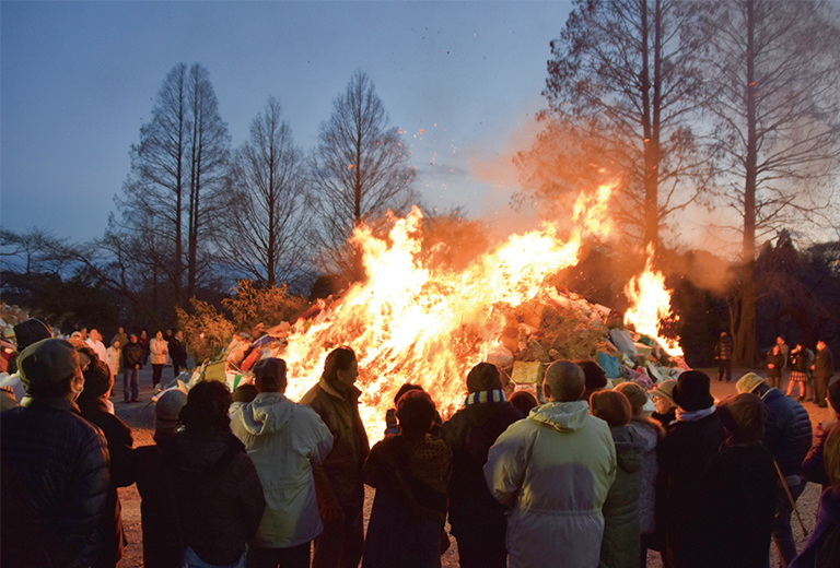 塩竈市 志波彦神社・鹽竈神社 松明祭