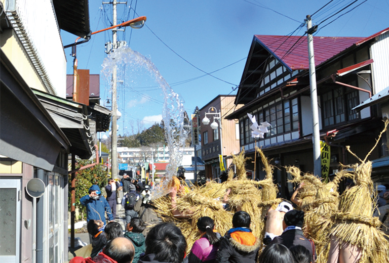 登米市 米川の水かぶり
